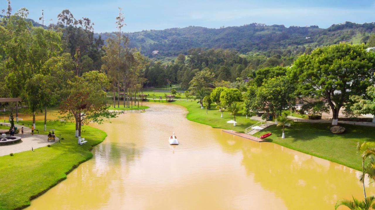 Vale Suico Resort إيتابيفا المظهر الخارجي الصورة